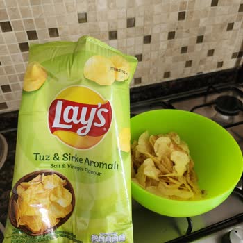 Lay's Yanmış Ve Eksik Cips