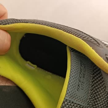 Sketchers Ayakkabı Aldım Çok Pişmanım