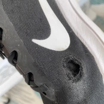 Sportive'den Aldığım Nike Ayakkabı Kusurlu Çıktı Değişim Yapılmıyor