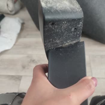 Vivense Şikayet. 3. Lü Koltuk Ve Koltuk Ayakları