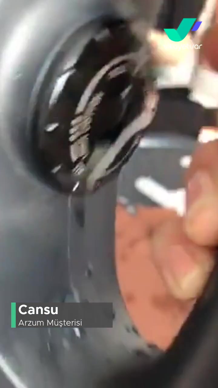 Arzum Olivya Sıfır Ütü Çeyiz İçin Aldık Su Akıtıyor Daha İlk Ütüde! videonun kapak resmi