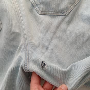 Koton'dan Aldığım Kot Şort Yırtıldı