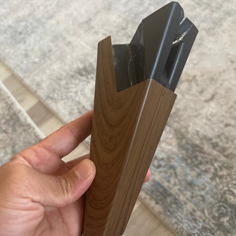 Enza Home Koltuk Ayağı Kırık