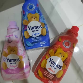 Yumoş Sahte Kokmuyor Ve Kasıntı Yapıyor