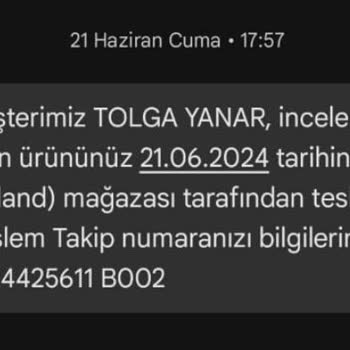 Adidas Marka Ayakkabıda Renk Atması Delinme Sonrası Gelen Red Cevabı