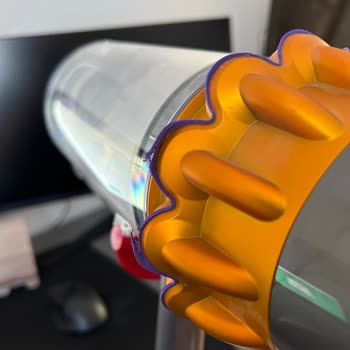 Dyson Mor Silikon Kopması Sorunu