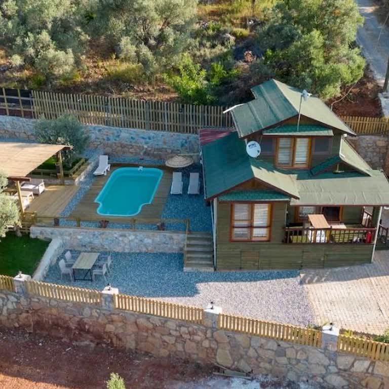 Airbnb Akyaka Özel Villa Deneyimi