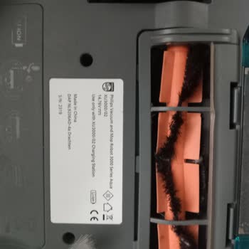 PHILIPS Ev Aletleri Robot Süpürge Ana Başlık Sıkıştı