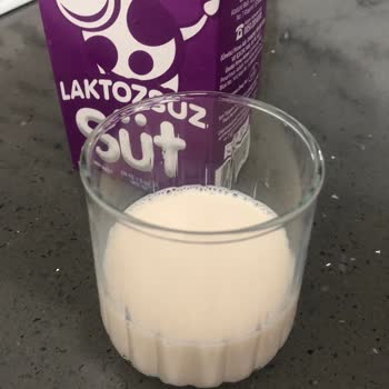 Migros Laktozsuz Süt Rengi Tadı