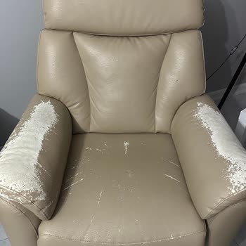 Bellona Baba Koltuğu Deri Sorunu
