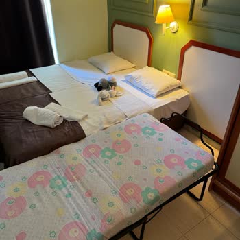 Pigale Beach Resort Otel Kuşadası'nda Bol Sıkıntılı Bir İşletme