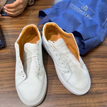 Hatemoğlu Giyim Mağazasında Kalitesiz Ürün Ve Kötü Müşteri Hizmeti