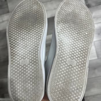 Hatemoğlu Giyim Mağazasında Kalitesiz Ürün Ve Kötü Müşteri Hizmeti