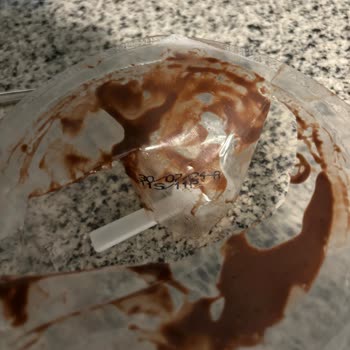 A101 Bozuk Profiterol Satıyor