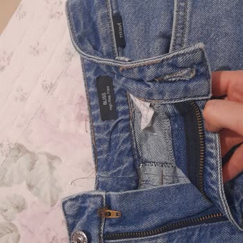 Mavi Fermuarın Yerinden Çıkması