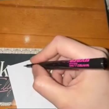 Maybelline Hyper Precise Kalem Eyeliner Kurudu!