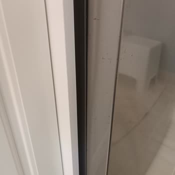 Profilo Buzdolabında Paslanmalar Var