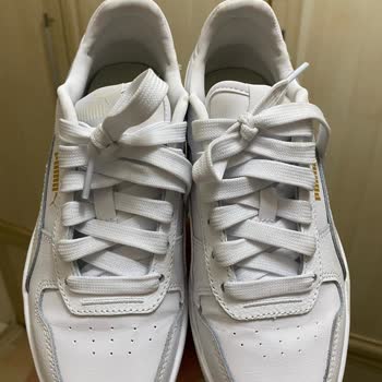 FLO Ayakkabı FLO Puma Marka Ayakkabı Topuk Vurma Sorunu