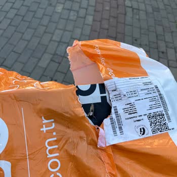 hepsiJET Kargoyu Resmen Parçalamışlar