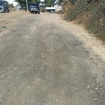 İBB - İstanbul Büyükşehir Belediyesi Sorumsuz Belediye 40 Metre Sokağa Parke Taşı Veya Asfalt Yapamayanlar