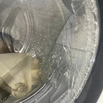 Profilo Çamaşır Makinesi Camı Patladı