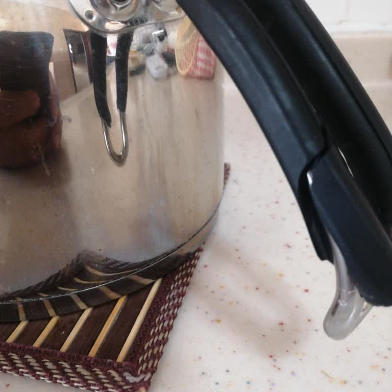 Nehir Madeni Eşya İnternetten Satın Alınan Çaydanlık İle İlgili Müşteri Hizmetleri Deneyimi