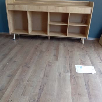 Vivense Ürünlerin Hem Geç Gelmesi Hem De Hasarlı Olması