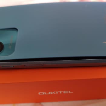 A101, Oukitel C32 Telefonun Kutudan Batarya Şişik Çıkması