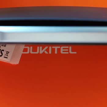 A101, Oukitel C32 Telefonun Kutudan Batarya Şişik Çıkması