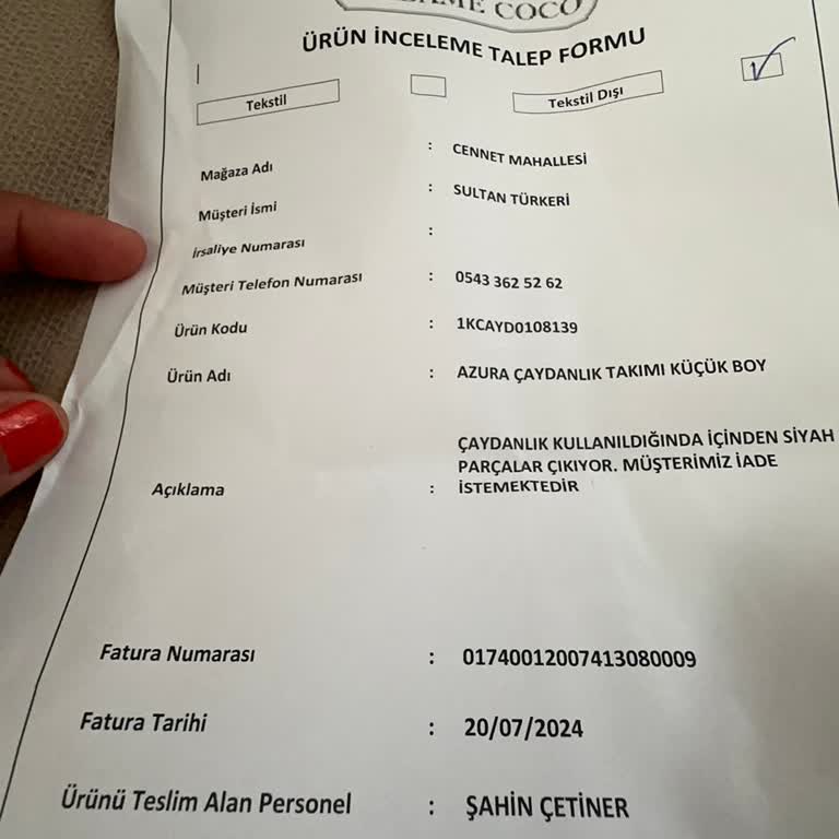 Madame Coco'dan Alınan Çaydanlıkta Çelik Kalıntısı Ve Kötü Hizmet