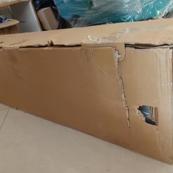 Yurtiçi Kargo Kargo Ambalaj Hasarlı Bir Şekilde Geldi