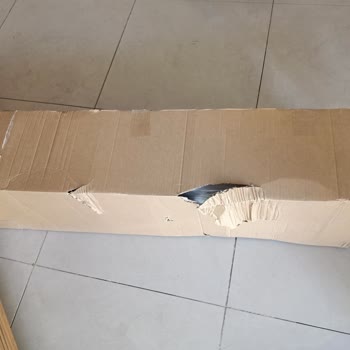 Yurtiçi Kargo Kargo Ambalaj Hasarlı Bir Şekilde Geldi