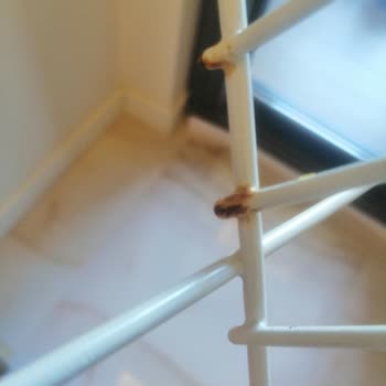 Hotpoint Indesit Bulaşık Makinesi Pas Oluşumu