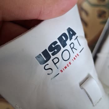 FLO Ayakkabı Ayakkabı Ön Kısmı Üretici Hatası