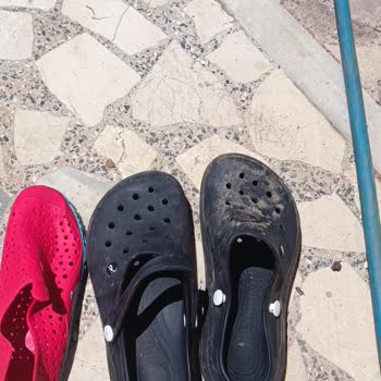 Migros'tan Aldığım 42 Numara Terlik Küçüldü