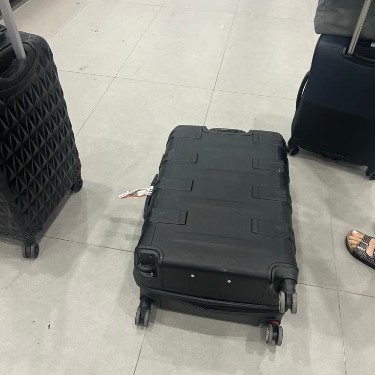 Sunexpress Hava Yolları Balayı Kabusu: Ertelenen Uçuş Ve Kırık Valiz!