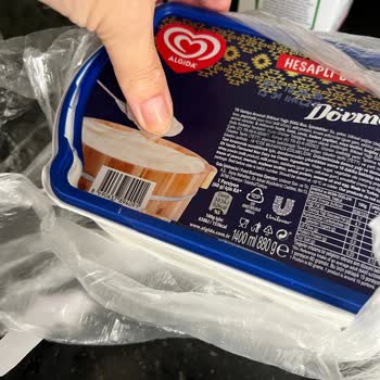 Şok Dondurmanın Kapağı Yok Poşet Bağlamış Siparişime Eklemişler