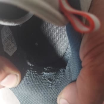 Adidas Ürün Hatalı Çıktı
