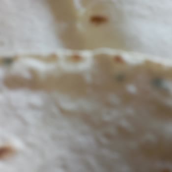 Komagene Çiğköfte Yanında Gönderdikleri Yufka Küflü Geldi