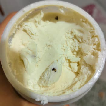 Gürbüzler Kuruyemiş Tulum Peynirinden Böcek Çıktı