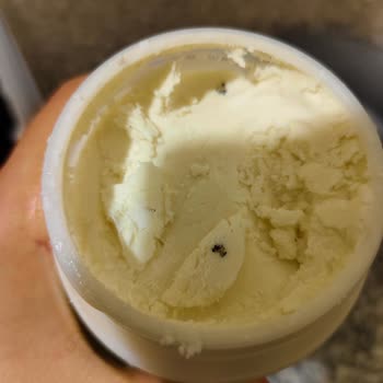 Gürbüzler Kuruyemiş Tulum Peynirinden Böcek Çıktı