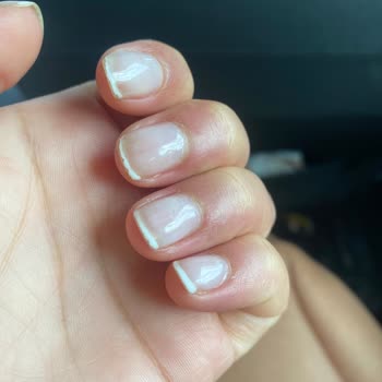 Gratis Beauty Kalıcı Oje Soyulma