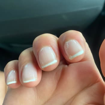 Gratis Beauty Kalıcı Oje Soyulma