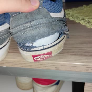 FLO Ayakkabı FLO'dan Aldığım Vans Ayakkabının Arkası Açıldı Ve Destek Hüsranı
