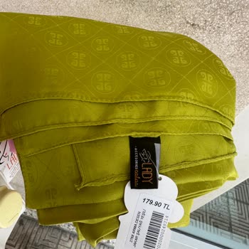 Lady Color Accesories Müşterisini Asla Önemsemiyor