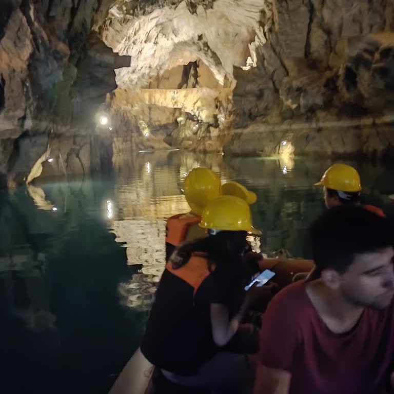 İbradı Belediyesi Altınbeşik Mağarası'nda Yetersiz Hizmet Ve Yüksek Ücret