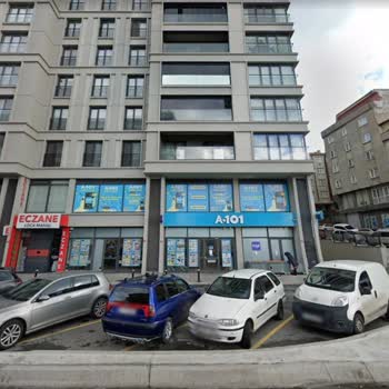 Zeytinburnu Loca Mahal Altı A101 Personel Sorunu Ve Saygısızlık