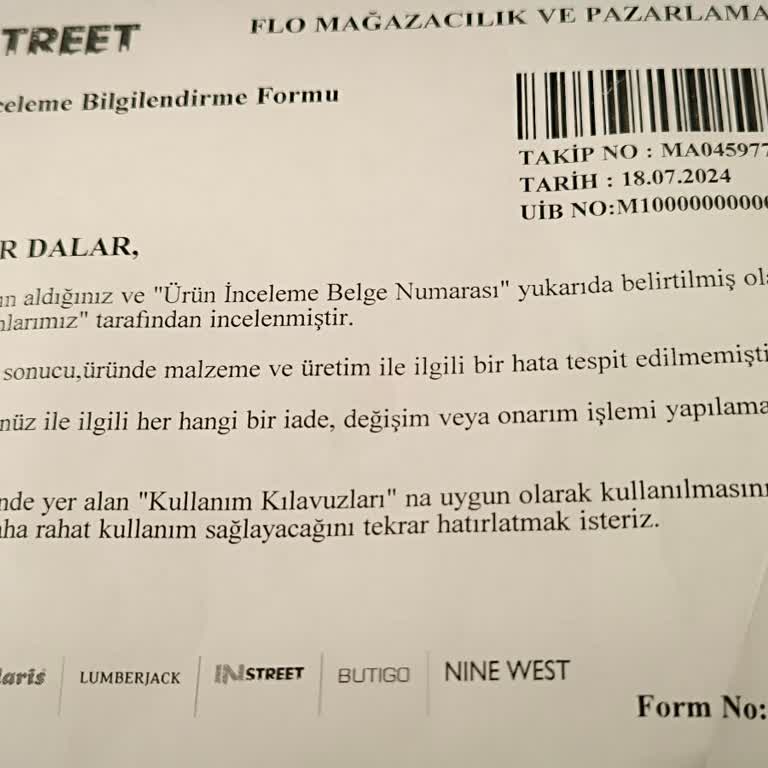 In Street Reebok Şort Kumaşında Deforme
