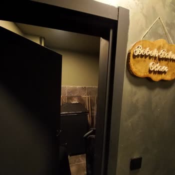 Düşler Sarayı Düğün Salonu Erzurum'da Saygısız Tavırlar