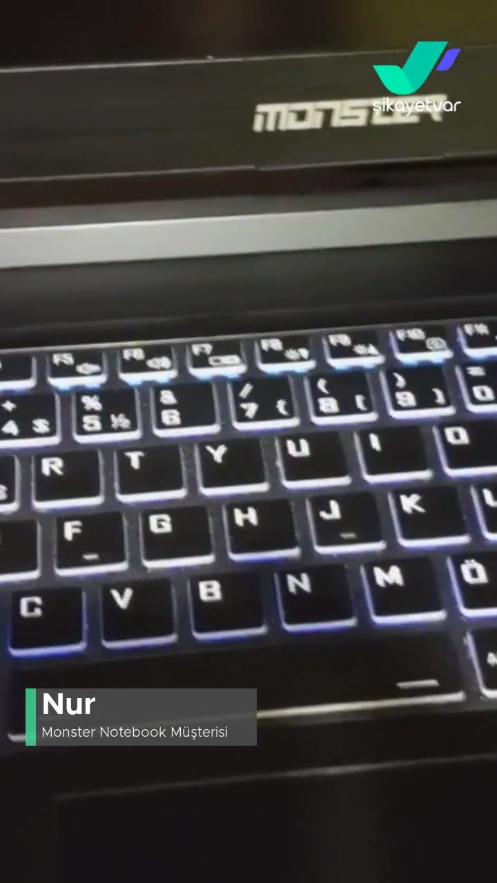 Monster Laptop Fan Sesi Sorunu videonun kapak resmi